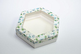 Коробка с прозрачным окном 200х200х60 шестигранная Цветные одуванчики (белое дно)