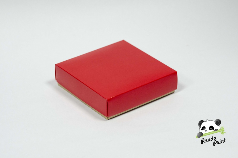 Коробка 150х150х40 Красная (крафт дно)