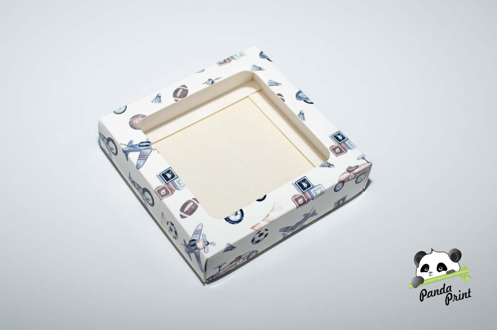 Коробка с прозрачным окном 200х200х50 Детские игрушки (белое дно)