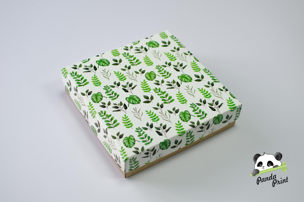 Коробка 200х200х50 Зеленые листья (крафт дно)