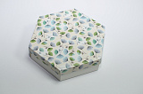 Коробка 200х200х60 шестигранная Цветные одуванчики (белое дно)